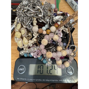 1 LB COSTUME JEWELRY LOT All WEARABLE VINTAGE TO MODERN